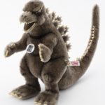 シュタイフ社のゴジラぬいぐるみ
